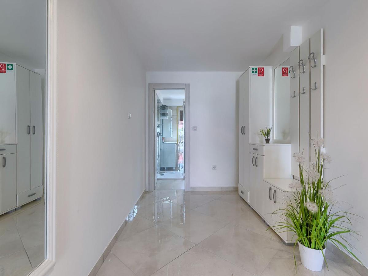 Apartment Meden By Interhome Galižana