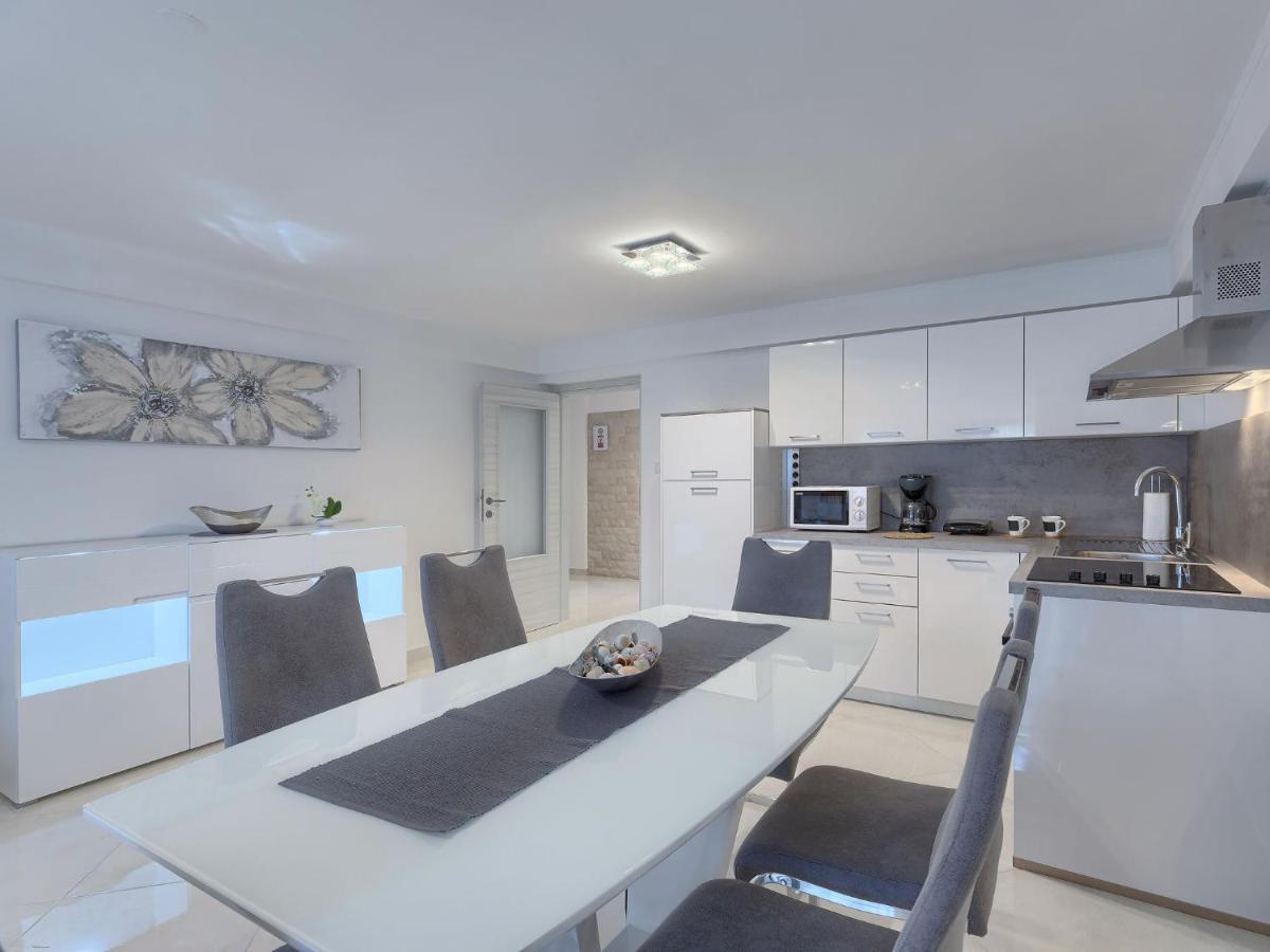 Meden By Interhome * Galizana