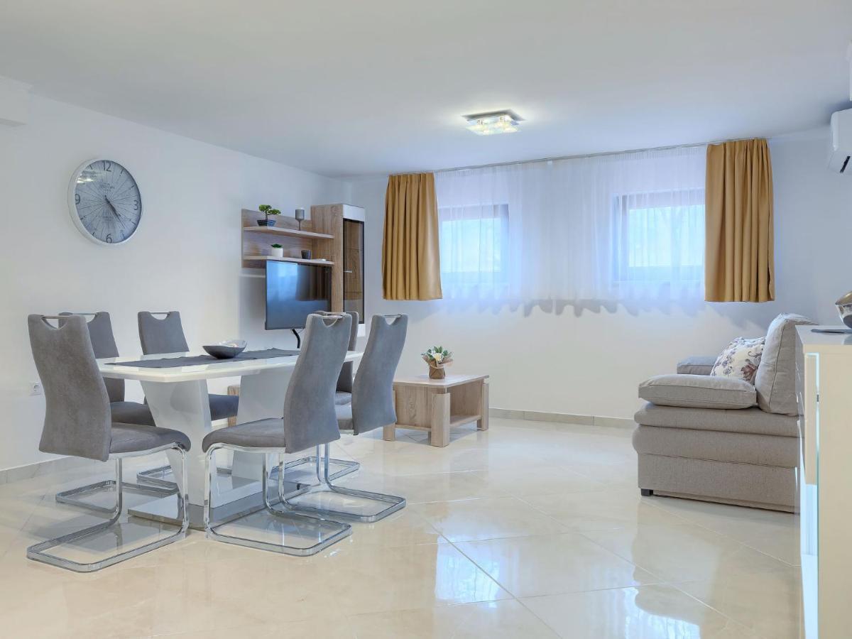 Meden By Interhome Apartment Galizana
